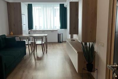 Apartament cu 2 camere decomandat, mobilat în Universitate