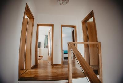 Casă individuală de vânzare | 4 camere | 3 băi | Teren 565 mp - 11