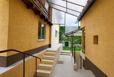 De vânzare – Casă unifamilială cu casă secundară, în cartierul Gruia - 13