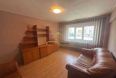 Apartament 3 camere de vanzare in Bacau strada Stefan cel Mare - 3