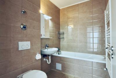 Apartament cu 2 camere de vanzare in Avantgarden Bartolomeu,nemobilat,et 3/8 - 11
