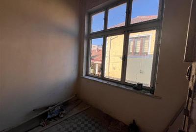 Timisoara, Vila Cu Teren Generos De 802 Mp. Zona Balcescu-Elisabetin - 6