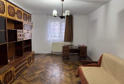 2 cam,decomandat,parter cu balcon, 53 mp,Primaverii,pretabil spatiu  comercial - 9