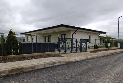 Casă individuală de vânzare în Cristian – zonă rezidențială exclusivistă - 1