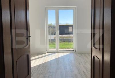 Casă individuală de vânzare în Sânpetru – 3 dormitoare, curte 500mp - 6