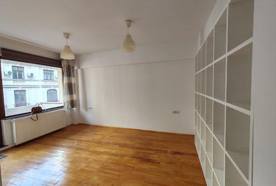 Calea Victoriei apartament renovat in bloc civilizat