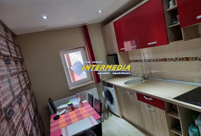 Vanzare Casa P+E 150 mp Ampoita Garaj Crama Fnisata 1800 mp Teren Utilitatii - 2