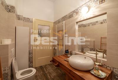 Apartament cu 4 camere, suprafata de 135 mp, garaj si beci in inima orasului - 13