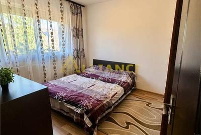 Apartament cu 2 camere decomandat, mobilat în Central