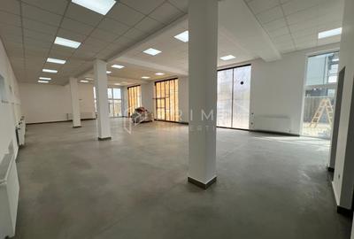 Spațiu comercial, de 500 mp, în Gheorghe Doja