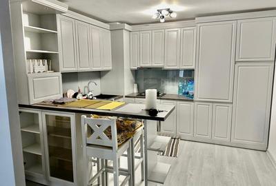 Apartament cu 2 camere decomandat, mobilat în Băneasa