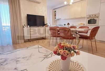 Apartament cu 3 camere semidecomandat în Florești