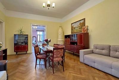Apartament spațios în Centrul Istoric al Brașovului – zonă premium - 2