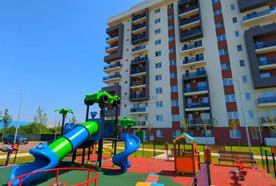 Apartament cu 3 camere decomandat în Berceni