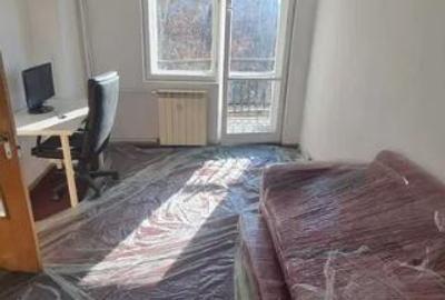 Apartament 3 Camere,B-dul Unirii,bl.1990,et.2/7,DECOMANDAT,2 bai,2 balcoane - 2