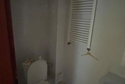 Apartament 3 camere S4 str Savinesti - 4