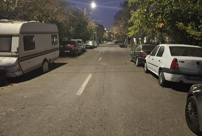 Teren Construcții intravilan de 963 mp, în Central