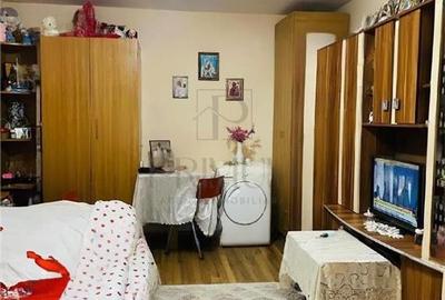 Garsonieră decomandată, mobilată în Aeroport