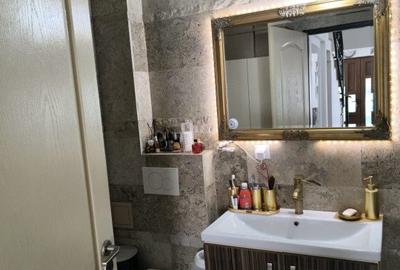 Apartament 3 camere, situata central Str. Cuza voda - 11
