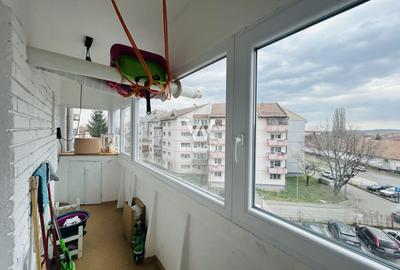 Apartament in zona centrala, la cheie, mobilat, utilat, et intermediar - 16