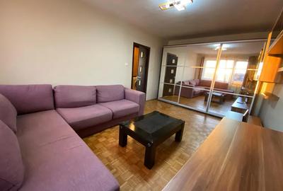 Apartament cu 2 camere decomandat, mobilat în Semicentral
