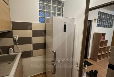 Apartament de 3 camere, situat în zona Centru/Traian - 8
