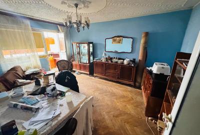 Apartament 3 camere de vânzare – Etaj 2 – Preț atractiv - 1