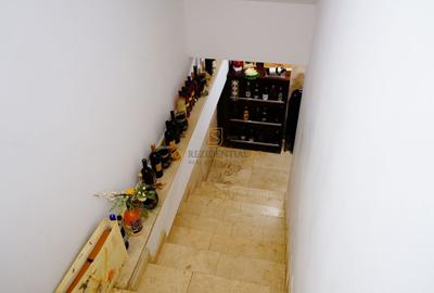 Vila deosebita cu 6 camere, zona Aparatorii Patriei, Sector 4 - 13
