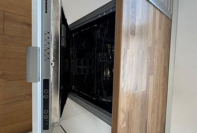 Casa pe parter Tunari, curte 330m, MOBILATE si UTILATE - 10
