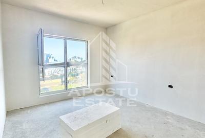 Penthouse cu 3 camere, dressing si terase de 50 mp la intrare in Giroc - 3
