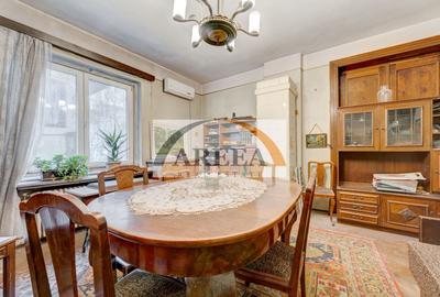 Ultracentral - zona Polona - 3 camere cu dependinte si GARAJ propriu - 3