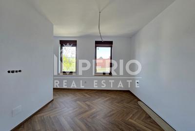 Duplex finisat cu 5 camere in Gruia! - 3