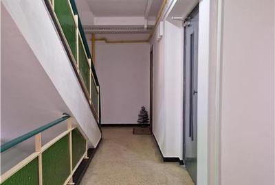 2 cam Tineretului-Cantemir, 3 min metrou Tineretului, vedere spate - 14