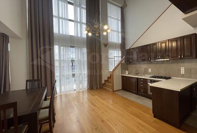 Apartament cu 4 camere decomandat în Hipodrom 2