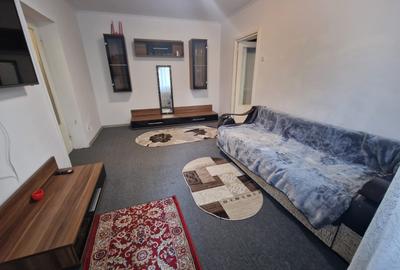 Apartament cu 2 camere semidecomandat, mobilat în Tătărași