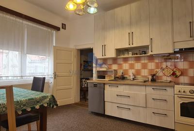Apartament la casa + curte \ inchiriere \ Sibiu - 7