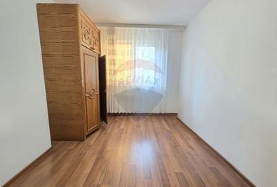 Apartament 3 camere etaj 1, Sud - 4