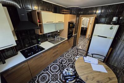 Închiriere Apartamente 3 Camere Mobilat Drumul Taberei Metrou 84 mp 1 Parcare - 33