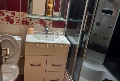 Apartament cu 3 camere semidecomandat în Ultracentral