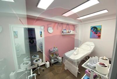 Spatiu comercial de inchiriat - ideal salon, birouri, showroom - 2
