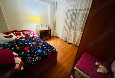 De vanzare apartament 3 camere, Pecineaga/Rahova - 3