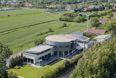 Snagov  Vilă cu 2 ”Oscaruri” în Arhitectură, Piscină Interioară Eoliană+Panouri - 1