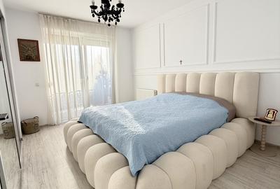 Apartament cu 3 camere semidecomandat în Florești