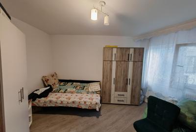 2 camere decomandate, zona Energiei - 3