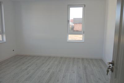 Vila D+P+1E, 270mp utili pretabila si ca spatiu zona Valea Lupului - 5