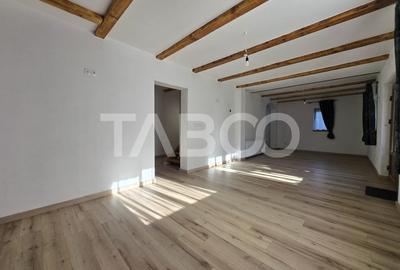 Casa de vacanta noua de vanzare 278 mp curte 855mp Valea Avrigului - 16