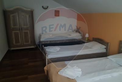 Hotel / Pensiune cu 18 camere de vânzare in Moieciu, Brasov - 20