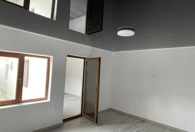 Super Pret ! Renovata Casa zona Piata Saraca  -Scoala 18 - 7