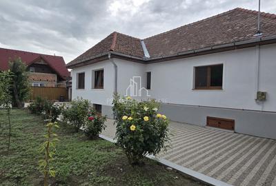 Casă individuală cu 5 camere în Central