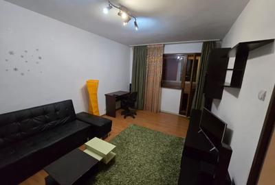 Apartament 2 camere DECOMANDAT, Podu Ros- Sens Giratoriu